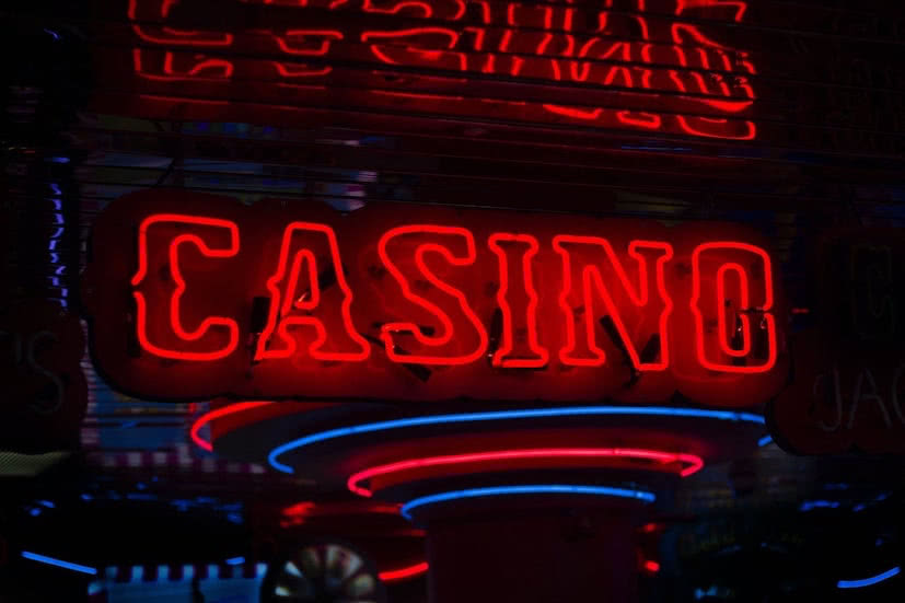 casino-canada-unsplash-gambling