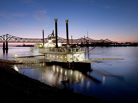 Louisiana’s riverboat casinos set to come ashore